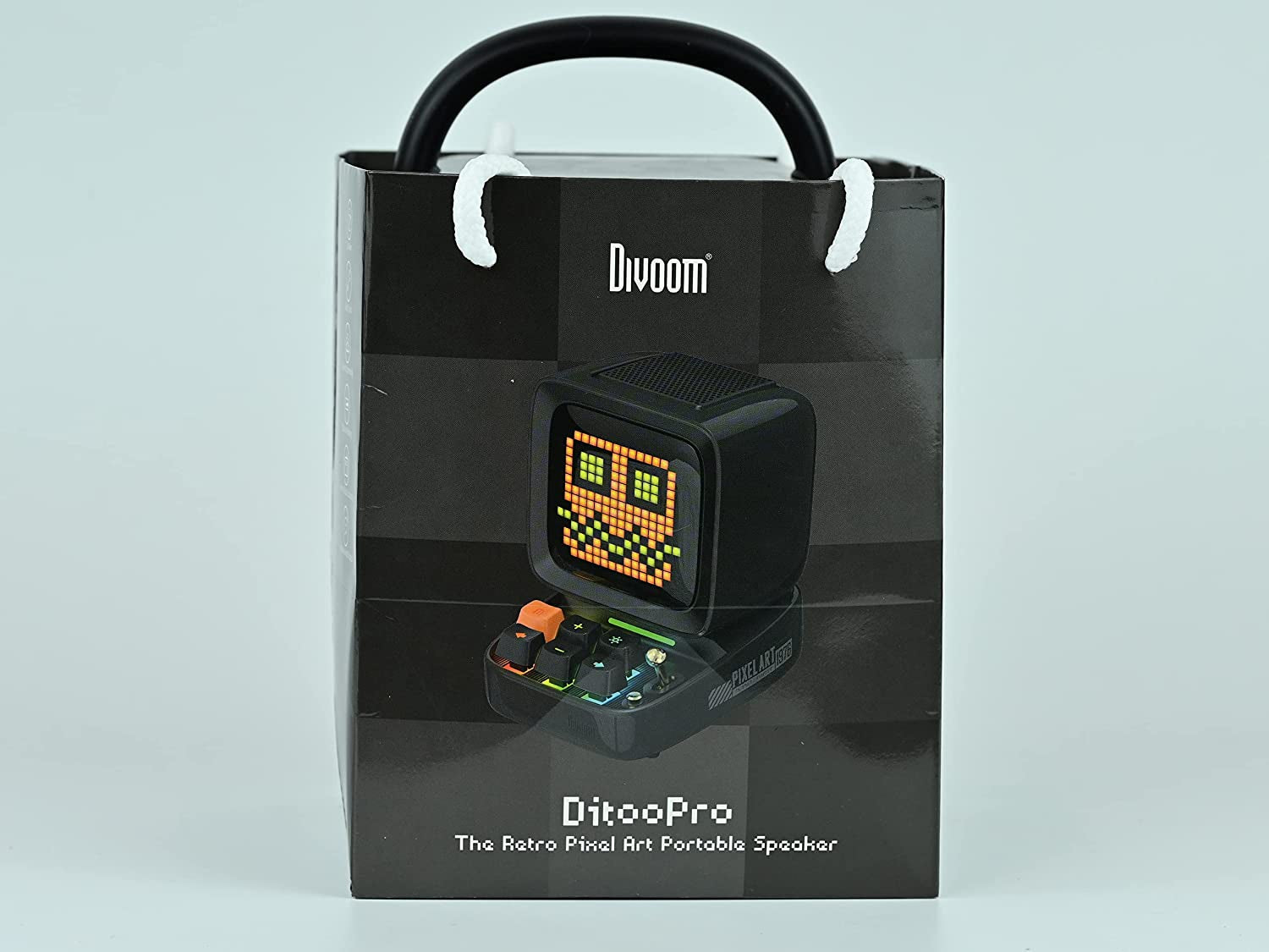Ditoo Retro Pixel Speaker – LED Game Screen & Bluetooth Beats